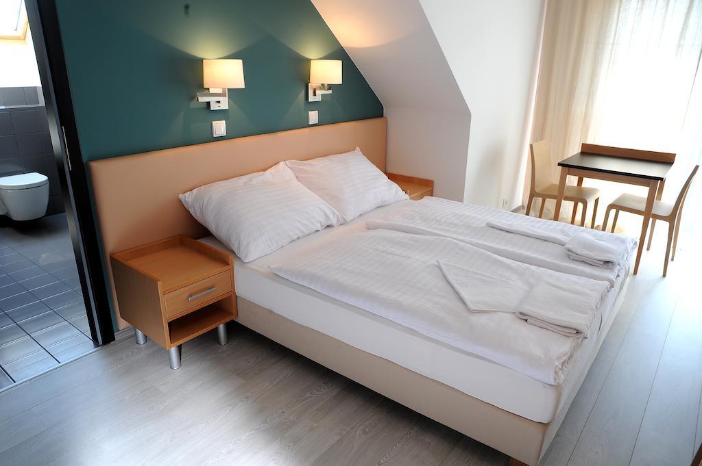 Hotel Zabcice Szoba fotó