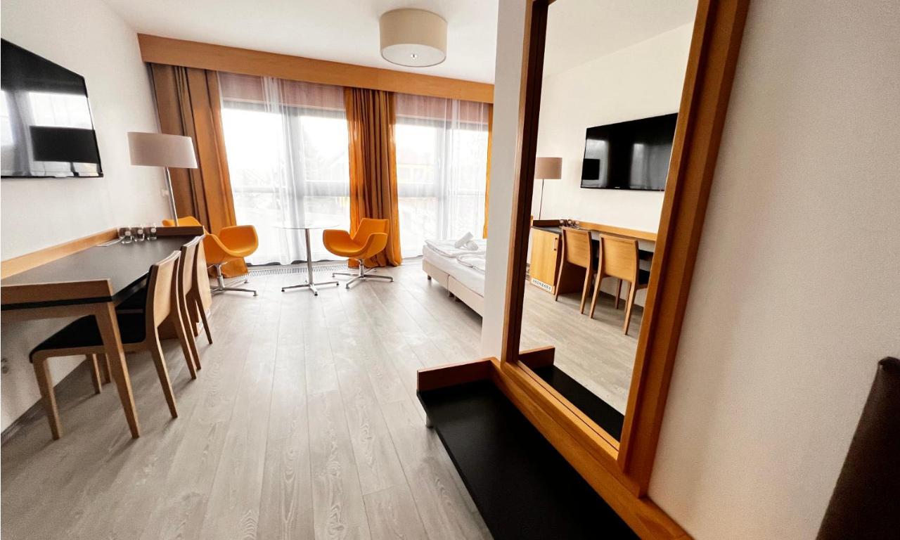 Hotel Zabcice Kültér fotó