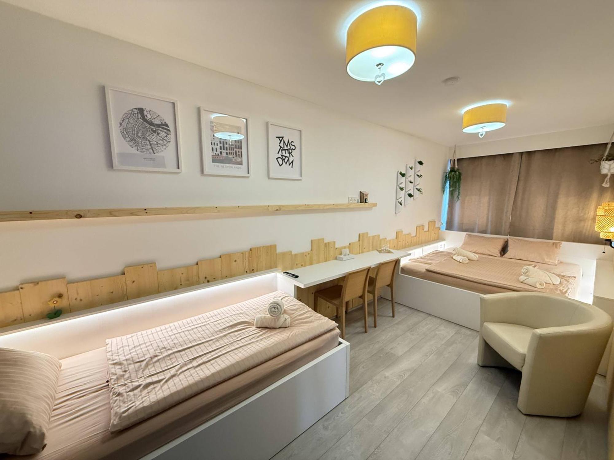 Hotel Zabcice Kültér fotó
