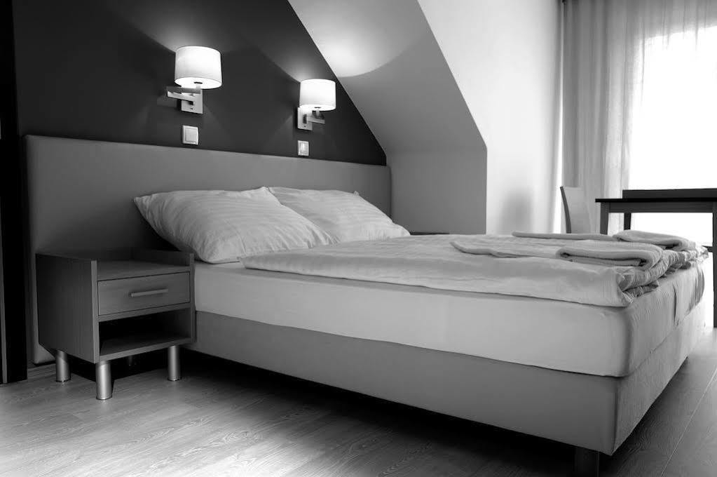 Hotel Zabcice Kültér fotó